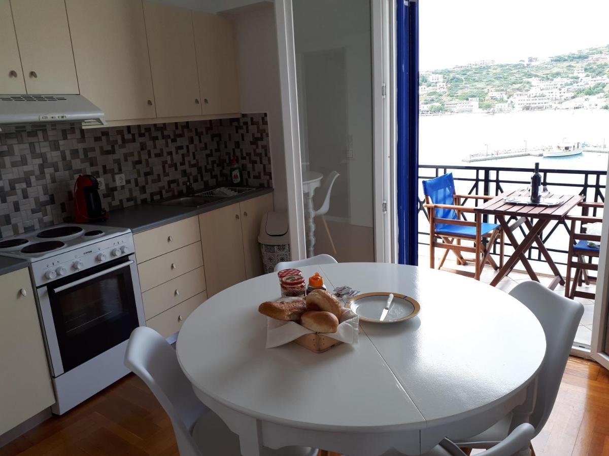 Ferienwohnung Blue View Batsíon Exterior foto